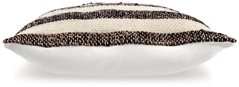 Cassby Pillow