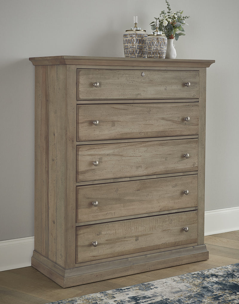 Vaughan Bassett Carlisle 5 Drawer Chest in Natural Grey