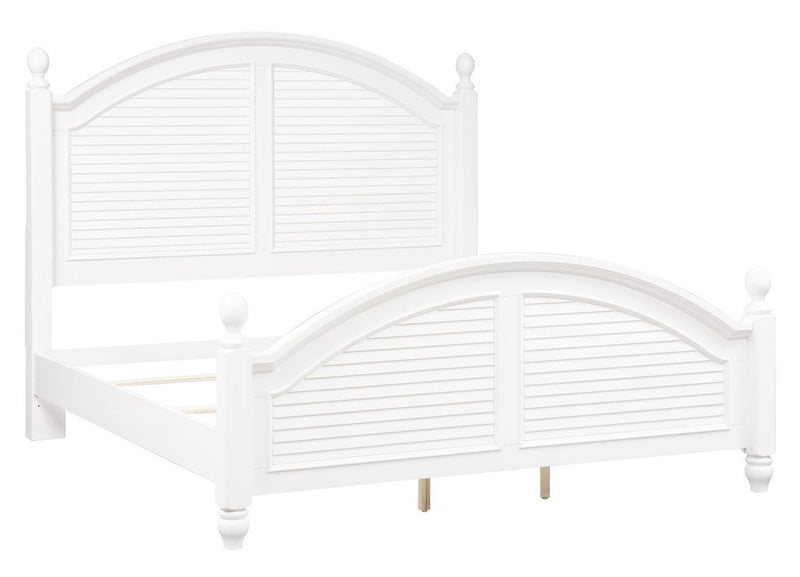 Liberty Furniture Summer House King Poster Bed in Oyster White