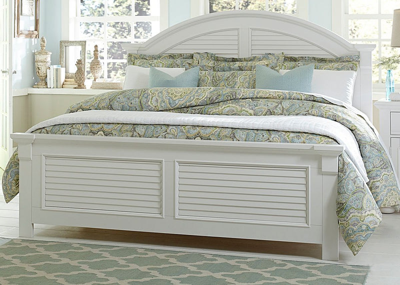 Liberty Furniture Summer House Queen Panel Bed in Oyster White