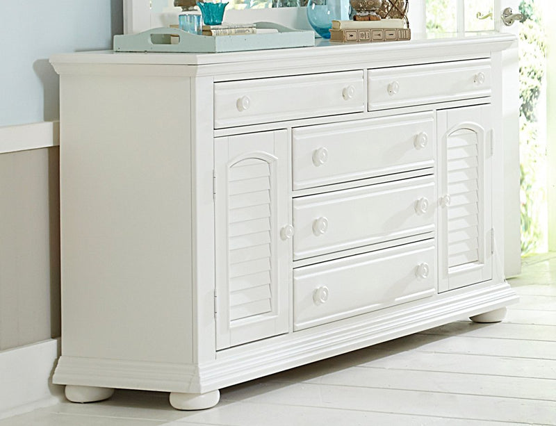 Liberty Furniture Summer House 5 Drawer Dresser in Oyster White