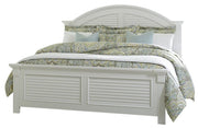 Liberty Furniture Summer House King Panel Bed in Oyster White image