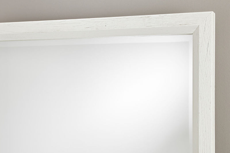 Vaughan Bassett Yellowstone Mirror in White & Buckskin