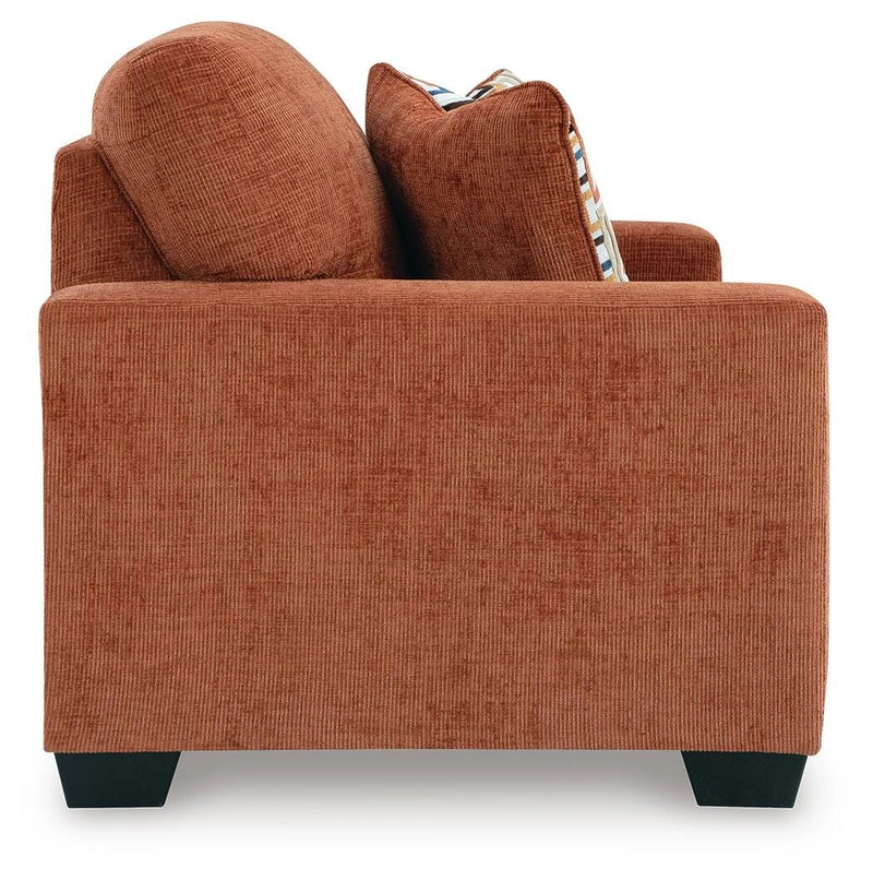 Aviemore Loveseat
