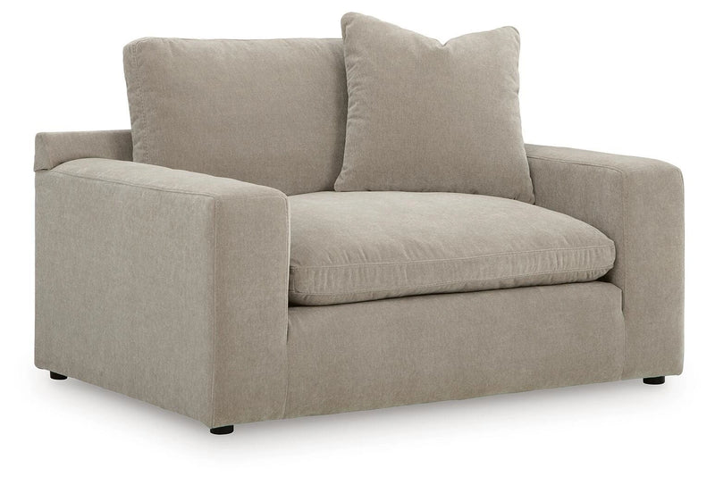 Maxton Heights Oversized Chair