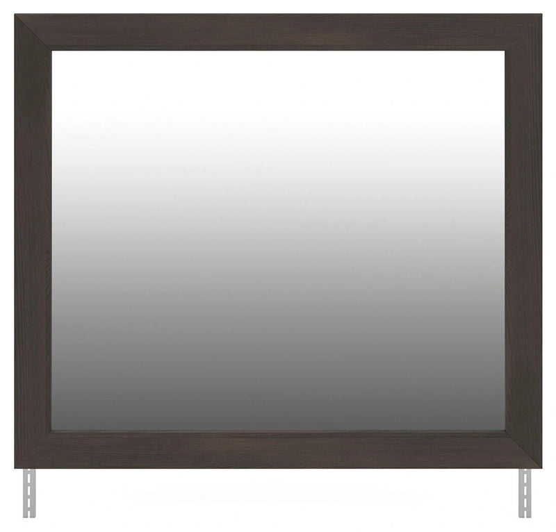 Shaehartin Bedroom Set