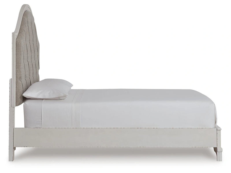 Blendon Queen Upholstered Bed