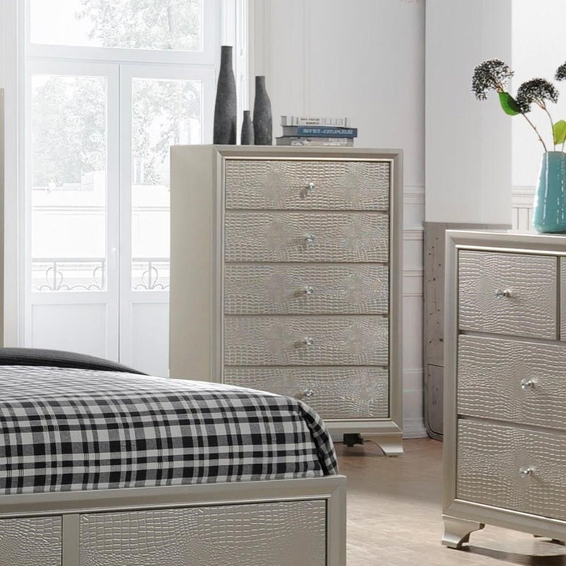 Crown Mark Lyssa 5 Drawer Chest in Embossed Crocodile Pattern image