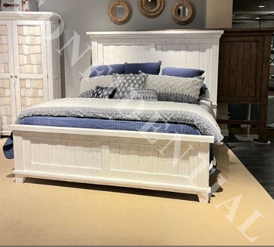 Liberty Furniture River Place Cal King Panel Bed in Riverstone White image
